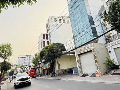 Tân phú   giáp gò dầu  hẻm 8m  nhà mới đón tết  65m  2 tầng nhỉnh 8 tỷ 0