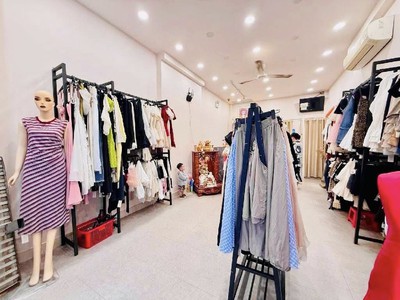 Tân phú   giáp gò dầu  hẻm 8m  nhà mới đón tết  65m  2 tầng nhỉnh 8 tỷ 1