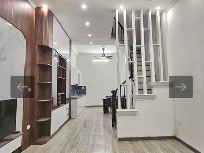 49m    4 tầng   mt 3.9m   ô tô tránh   trung tâm hoàng văn thái  giảm còn 12,3 tỷ 0