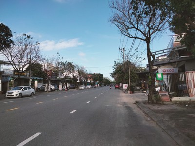 Hòa hải - mt mai đăng chơn - dt lớn 389m   15x37    chỉ 17 tỷ  43tr/m 0