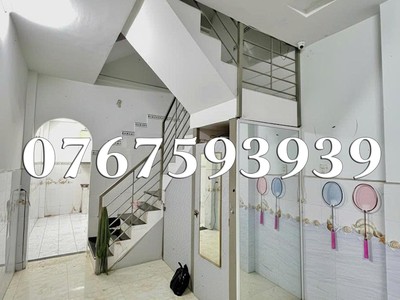 Rẻ  vip bán nhà chính chủ phú nhuận đường đỗ tấn phong 45m2 3pn 6.5 tỷ gần sân bay 4