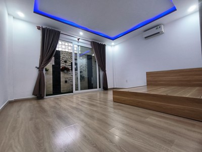  nhà 2 tầng mới   đường 10m5 ngũ hành sơn   giá chỉ 6,95 tỷ  2