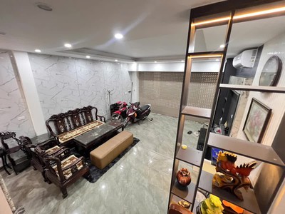 Phân lô quân đội 918 phúc đồng  dt 40m - mt 5m xây 6 tầng thang máy  chỉ hơn 15 tỷ tí ti 2