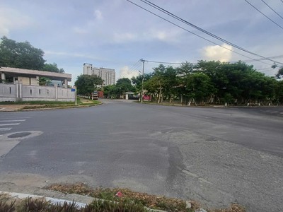 2 mặt tiền   đất gần 4.000m    kdkho xưởng, thủy hải sản  cào ra tiền  42 tỷ 1