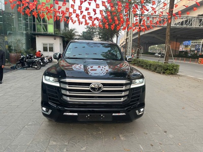 Toyota Lc300 sản xuất 2025 vừa đăng ký xong chạy mấy nghìn 8