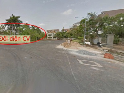 Biệt thự đơn lập 3 tầng view hồ view cv kđt đông tăng long - 420m2  rẻ 15 tỷ 1