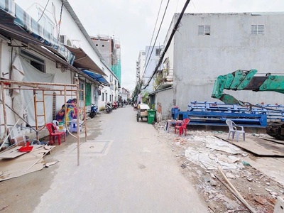  q7 - lý phục man đất hiếm  ngang 4,5m x 20m nở hậu tài lộc mặt tiền xe tải tránh - nhỉnh 9tỷ 1