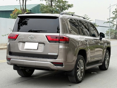 Toyota LC300 2023 đi 1,2 vạn Km Lên ful Bodikis 6