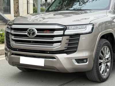 Toyota LC300 2023 đi 1,2 vạn Km Lên ful Bodikis 3