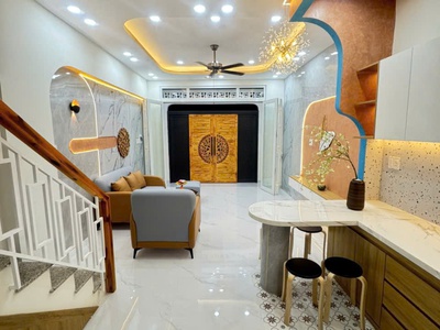 Bán nhà 1 trệt 1 lầu mới đẹp 100 - đường 106/68 hoà bình  ngay mặt tiền kênh tân hoá 0