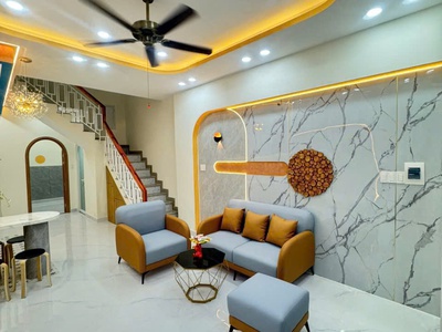 Bán nhà 1 trệt 1 lầu mới đẹp 100 - đường 106/68 hoà bình  ngay mặt tiền kênh tân hoá 1