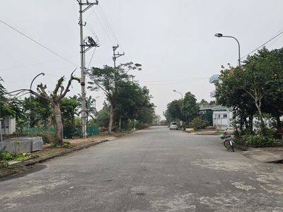 Bán đất 180m2 trục chính tđc đặng cương, an dương - giá: 2x tr/m 2