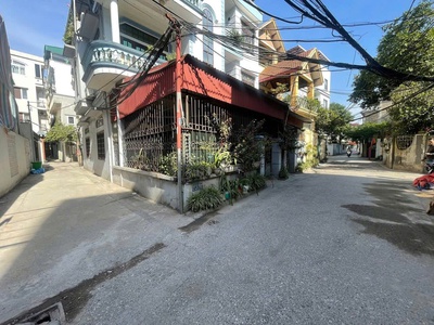 Nhà đẹp thạch bàn  dt 42m - mt 5m xây 6 tầng lầu  tiện ích đều gần  chỉ hơn 10 tỷ 4