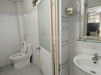 Cho thuê nhà 3 tầng Đường Số 42, P.Hiệp Bình Chánh   gần chợ Hiệp Bình   Có 2pn2wc giá 8tr/tháng 10