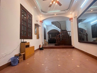 Siêu hiếm bán nhà đại la 4 tầng dân xây lô góc VF3 thông kinh doanh hai bà trưng 4