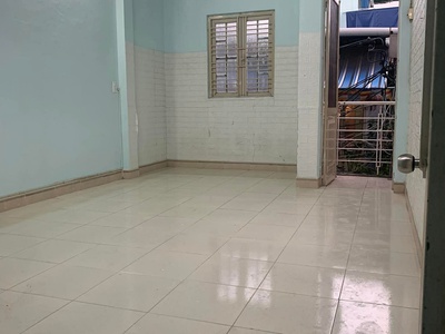 Bán nhà kẹp kiệt Trần Cao Vân 3