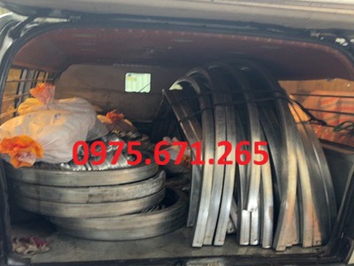 Vòng tròn sắt uốn mỹ thuật - phụ kiện cần thiết với công trình sắt mỹ thuật 0