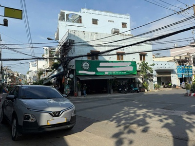 Hạ Giá Bán Gấp Nhà Mặt Tiền Thái Phiên P.9 Quận 11, Giá Tốt chỉ 19.9ty 2