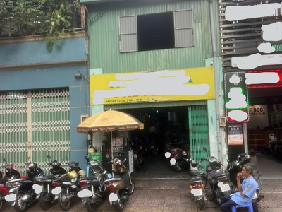 Bán gấp nhà Mặt Tiền Kinh Doanh Ngô Gia Tự P.9 Quận 5. 3