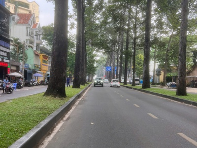 Bán gấp nhà Mặt Tiền Kinh Doanh Ngô Gia Tự P.9 Quận 5. 2