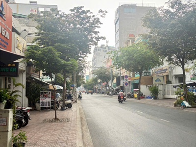 Căn Hộ Dịch Vụ MT Trần Huy Liệu, P.15, Phú Nhuận 4