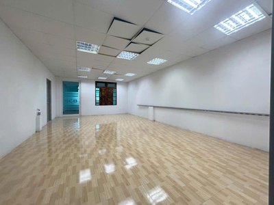 Bán nhà mặt phố Quang Trung, tp Uông Bí, DT 185m2 MT 6.6m, Văn phòng hoặc Kinh doanh, 16.2 tỷ 3