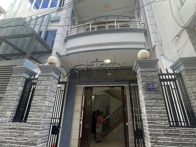 Nhà hẻm xh quận 5- 3 tầng 3pn cn.47m ngay nguyễn trãi thông phan văn trị gía 7tỷ55 tl 0