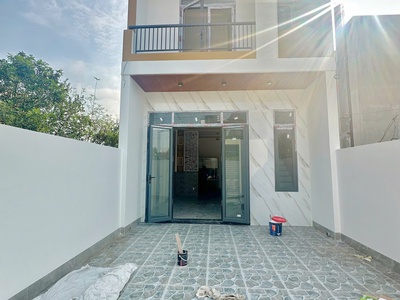 Bán nhà cuối đường đồng khởi, sổ hồng riêng, full thổ cư 0