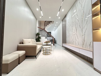 Nhà đẹp ngõ 282 kim giang - lô góc- 38m 4,5 tầng - ô tô đỗ cách 10m. giá nhỉnh 9 tỷ 0