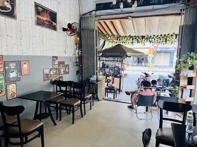 Mặt tiền lô góc nguyễn sơn 3 tầng 48m sẵn dòng tiền nhỉnh 7 vị trí 1