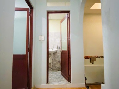 Hiếm   nhà quận 10 - không lg qh - cách mạng tháng tám - 5.2x10m  52.2m2 , 2 tầng - chỉ nhỉn 6 tỷ 2