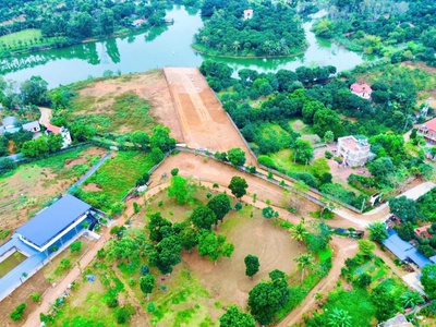 100m2 full thổ cư, đường trục chính 10m, 2 ô tô tránh nhau, view hồ, sẵn sổ 4