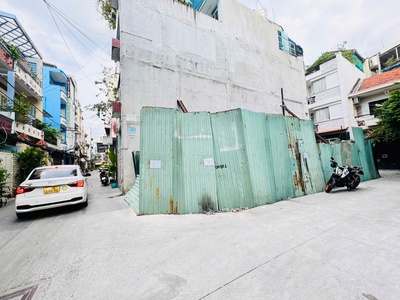 Bán biệt thư 2 mặt tiền hxh đ.trần quang diệu, quận 3 - thiết kế phong cách cổ điển - 10m 11m  lh 3