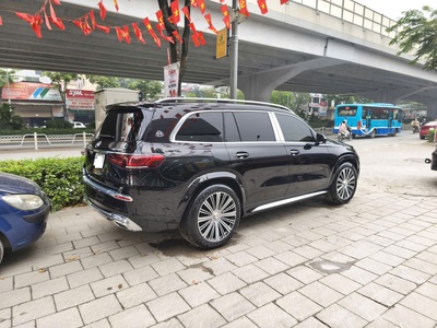 Bán xe Mercedes Benz GLS480 Maybach màu Đen nội thất nâu xe sản xuất năm 2022 đăng ký 2023 xe đi hơn 2