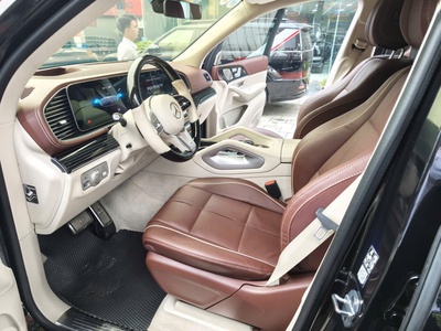 Bán xe Mercedes Benz GLS480 Maybach màu Đen nội thất nâu xe sản xuất năm 2022 đăng ký 2023 xe đi hơn 7