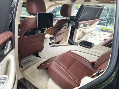 Bán xe Mercedes Benz GLS480 Maybach màu Đen nội thất nâu xe sản xuất năm 2022 đăng ký 2023 xe đi hơn 9