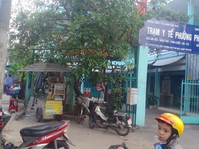 Nhà mặt tiền chợ vải - vị trí vàng - kinh doanh siêu sầm uất - dt : 62m  x 2t công nhận đủ - hiện 3