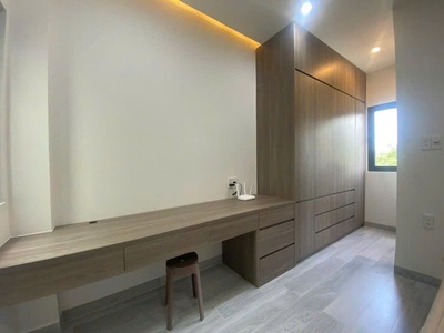 Chủ ngộp bán gấp - nha 2 lầu kha vãn cân - linh đông  hẻm ôto đậu cửa 3