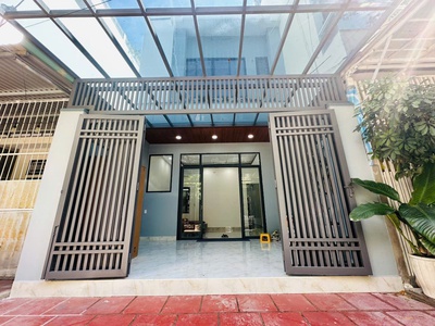 Nhà gần biển đường d4 thông với đường lê thanh nghị   nguyễn lộ trạch, phường nha trang. 4