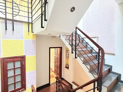 Chính chủ - gấp bán 10.5 tỷ - nguyễn công hoan - phú nhuận - 5 tầng hoàn công đủ - chủ thiện chí - 3