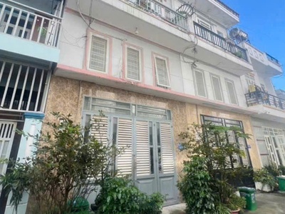 Bán nhà shr thạnh lộc 47 quận 12  dt 5x10,5m thiết kế 1 trệt 2 lầu 4pn 3wc  đường chuẩn 7m  khu cao 0