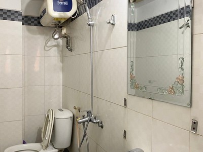 Chính chủ cho thuê nguyên căn nhà tại ngõ 482 Kim Giang. 3