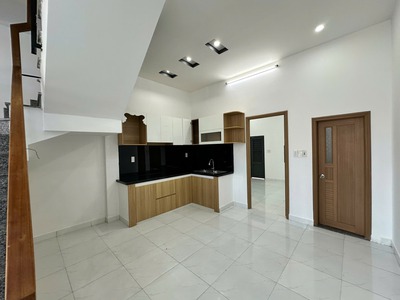 Bán nhà 2 tầng kiệt ô tô vào đến nhà k82 nguyễn lương bằng 1