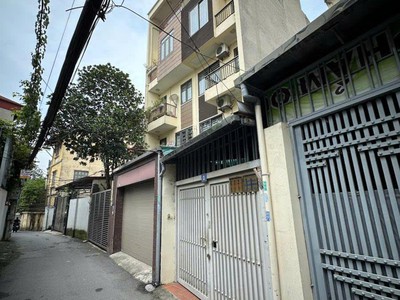 Sở hữu ngay nhà  đẹp - giá tốt tại bồ đề - long biên 0