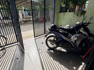 Bán nhà cấp 4 kiệt oto 6m lên nhà số k64 trần đình tri 1