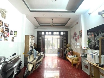 Bán nhà hxh 9m lũy bán bích, tân phú.  60m   4x15m, 5 tầng, 5pn đối diện chợ tân phú chỉ 10 tỷ. 1