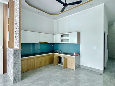 Nhà lầu sát đường đồng khởi, gần cây xăng đức hưng, sổ hồng riêng, full thổ cư 4