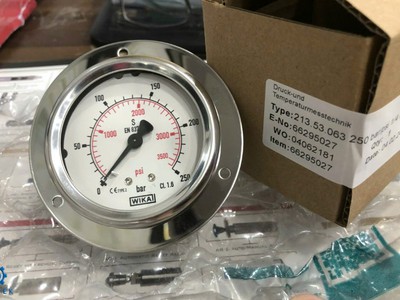 Đồng Hồ Áp Suất WIKA 213.53 Chân Sau Là Gì Giải Pháp Đo Áp Suất Chính Xác Bền Bỉ Khi Doanh Nghiệp 0