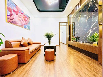 Nhà hiếm  xuân đỉnh  gần trường cấp 1,2,3 xuân đỉnh  gần phố 42m 5tầng 9.7 tỷ 0