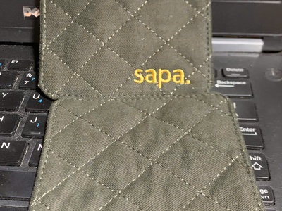 Đế lót ly vải kaki giá rẻ , thêu logo tên quán 1